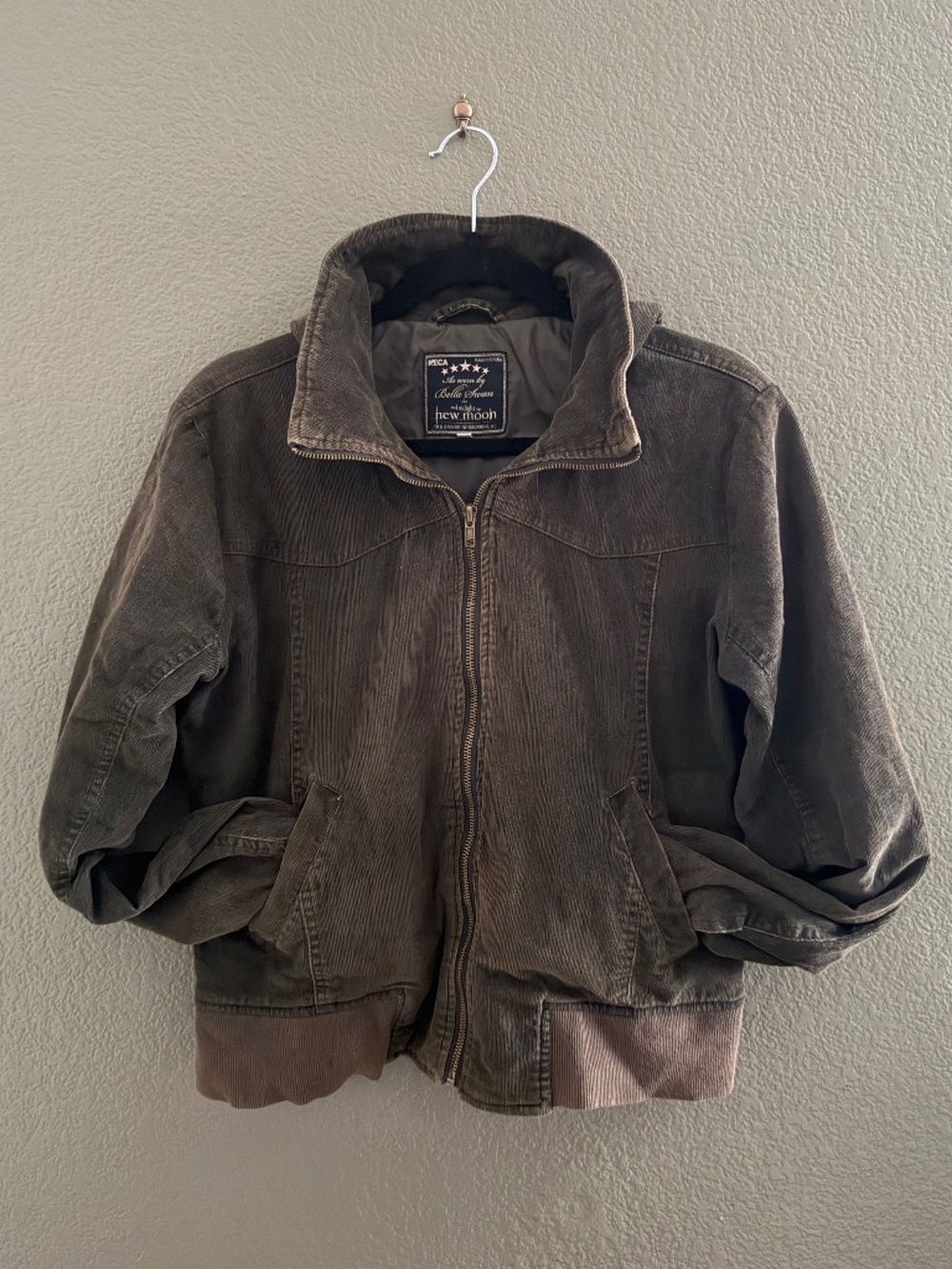TWILIGHT VINTAGE Set Replica Bellas Green Hooded Corduroy Jacket - XL